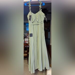 Lulu's Light Green Pleated Midi dress
